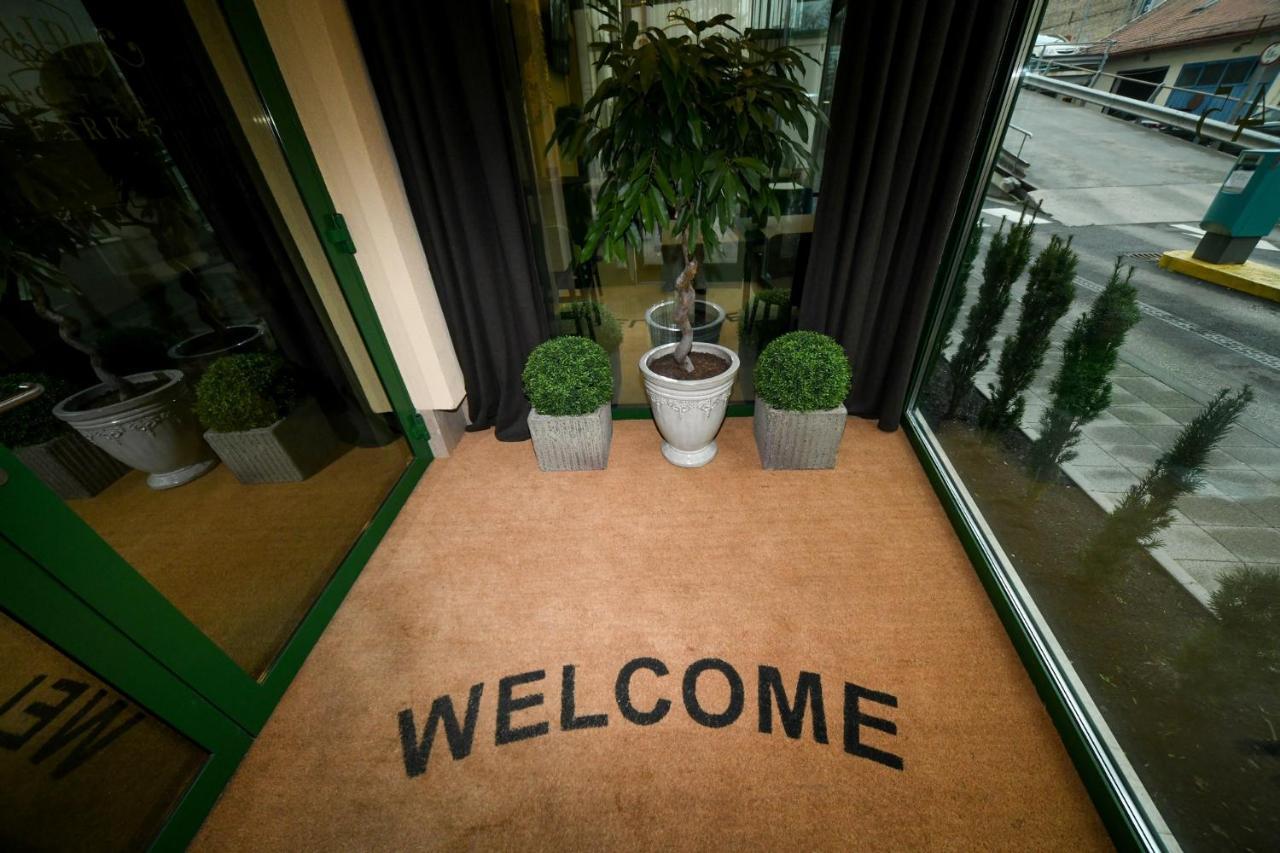 Hotel Park 45