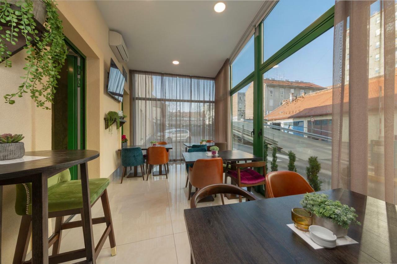 Park 45 Hotel